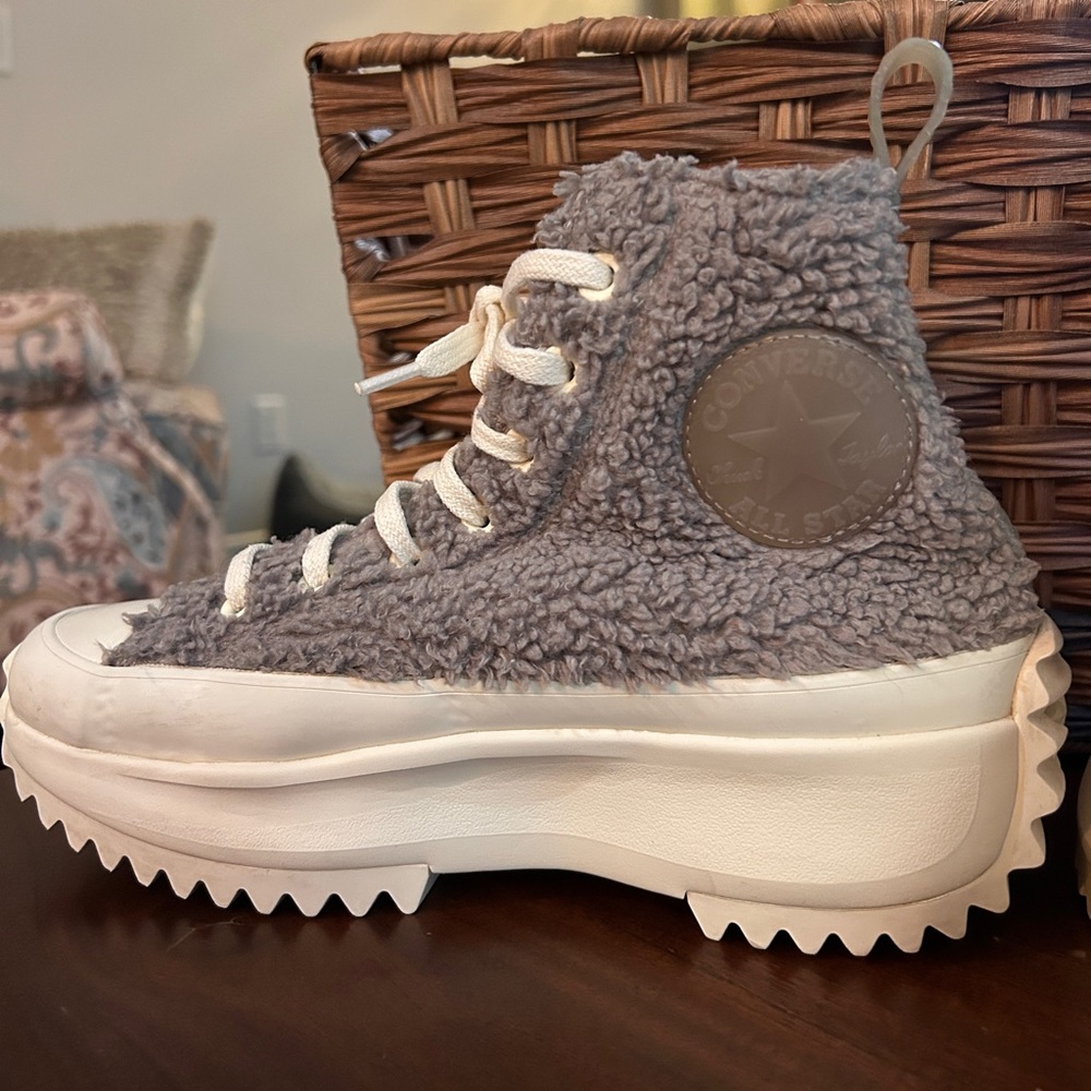 Converse All Star Chuck Taylor’s • Hi Top Sneakers W size 6.5 - Picture 5 of 13